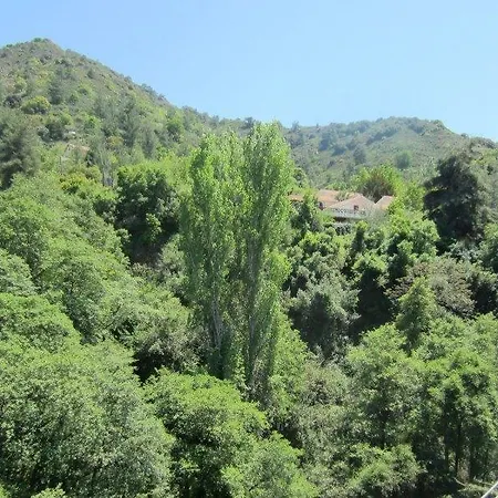 Ayios Andronikos Agrotourism House منزل ريفي كالوبانايوتيس